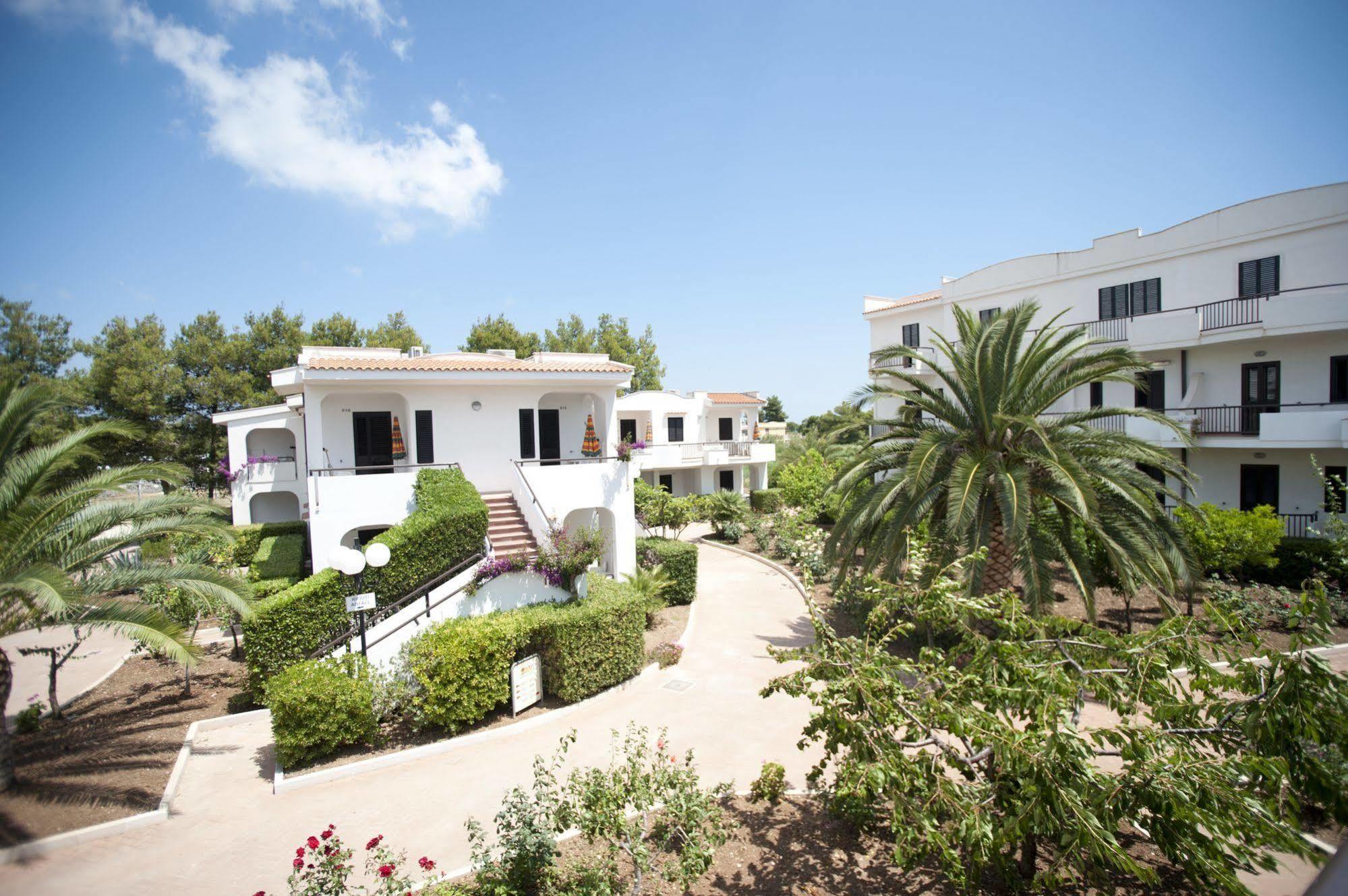 Oasiclub Hotel Vieste Exterior photo